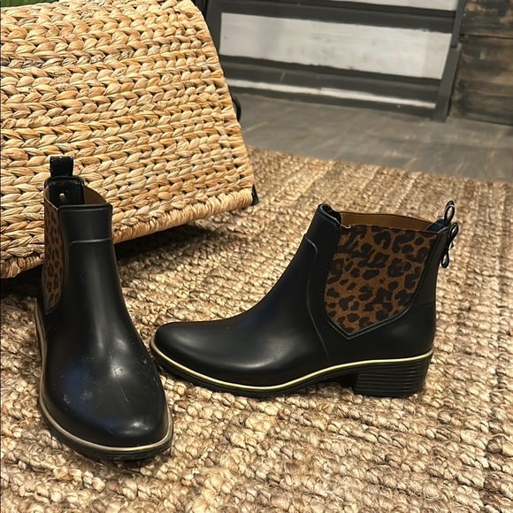 Kate Spade Leopard Print Black Ankle Rubber Rain Boots Size